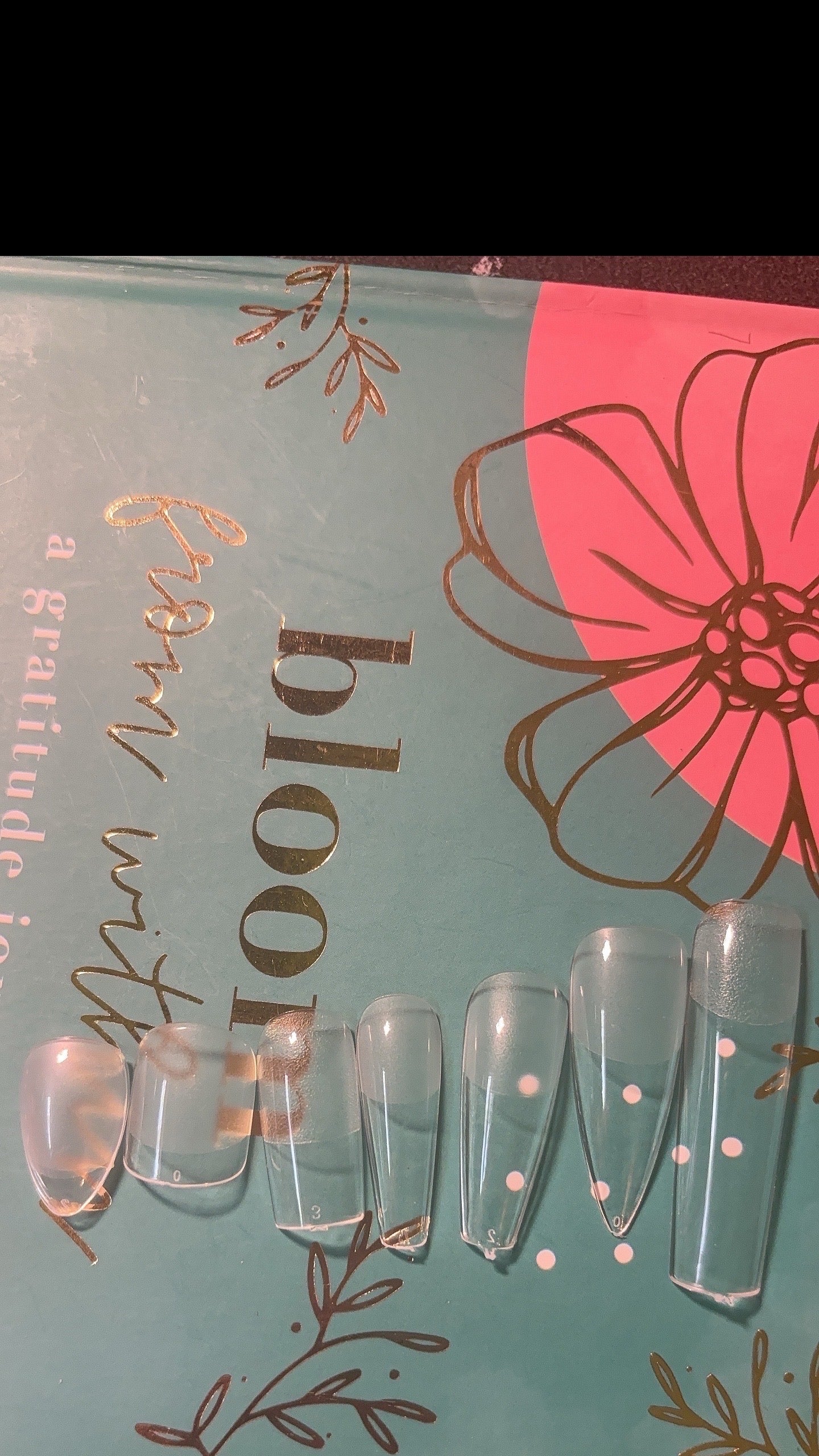 Custom press on nails
